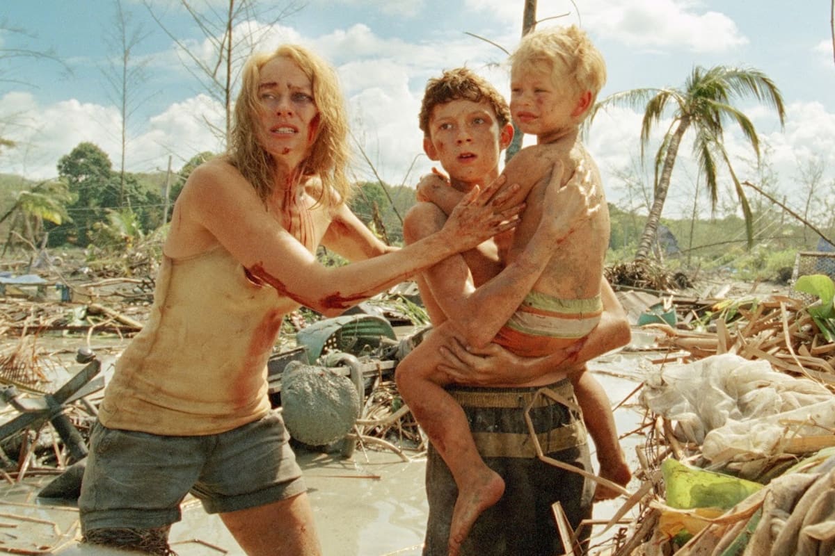 La actriz británica Naomi Watts junto a María Belón