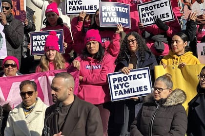 En Long Island también hubo protestas contra las redadas masivas de ICE