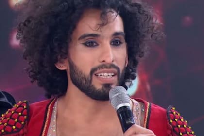 En Los ángeles de la mañana, Cinthia Fernández reveló detalles del presente de Gabo Usandivaras lejos de Argentina