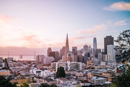 En Los Ángeles, los precios de las viviendas están entre los más altos del país, pero California todavía ofrece opciones asequibles