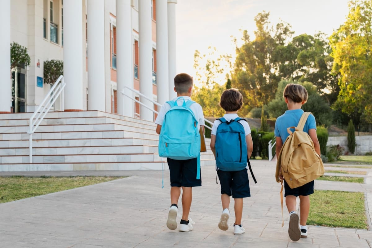 En Los Ángeles, más de medio millón de estudiantes regresan a clases esta semana