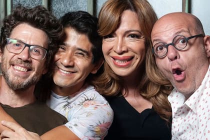Osqui Guzmán espera el regreso del exitazo Los bonobos, en el teatro Lola Membrives, junto a Peto Menahem, Lizy Tagliani y Campi