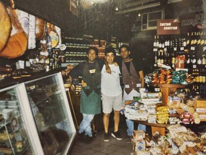 En los inicios de "A Manger", el negocio era una fiambrería bien de barrio
