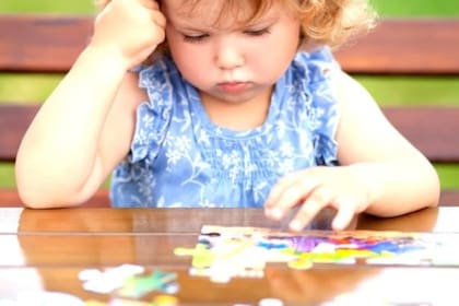 En los niños, ayuda entre otras cosas a desarrollar la inteligencia espacial, un indicador de su habilidad para las matemáticas y otras disciplinas científicas