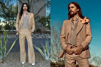 En los premios Globos de Oro, Jared Leto se vistió con un elegante traje Gucci inspirado en los 1970 que acompañó con una enorme orquídea en la solapa