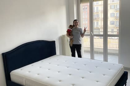 En los preparativos del nuevo hogar.