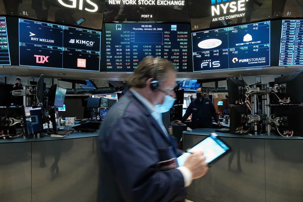 En los primeros seis meses del año, la Bolsa argentina acumuló una ganancia del 40% en dólares