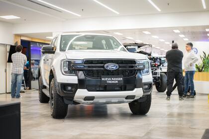 En los próximos meses se sumará la Ranger Tremor a la planta de Ford en Pacheco