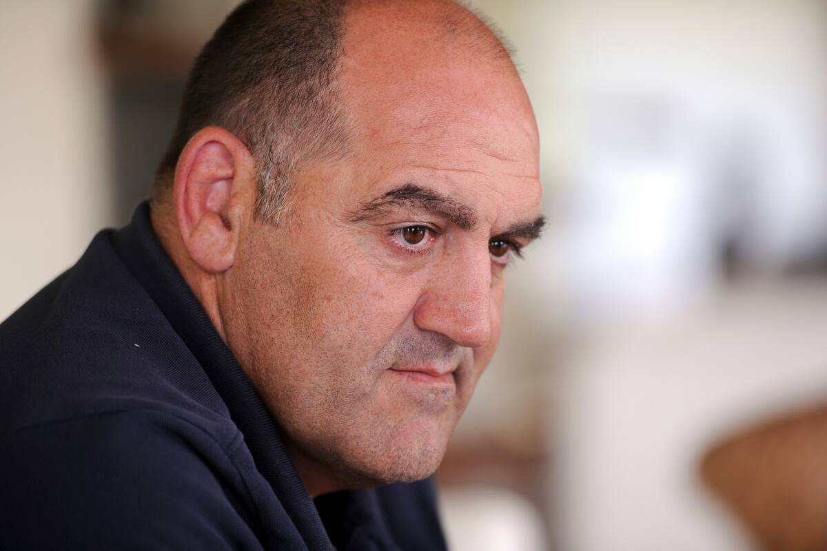 "En los puestos que tengamos necesidad de traer chicos de afuera se los traerá sin problemas"