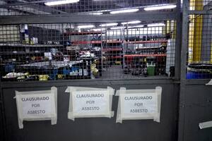 En los talleres de reparación, hay preocupación entre el personal encargado del mantenimiento