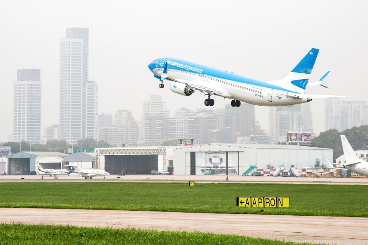 En los últimos 3 años Aerolíneas Argentinas incorporó 24 nuevos aviones y fue la primera de la región en operar los Boeing 737 MAX 8