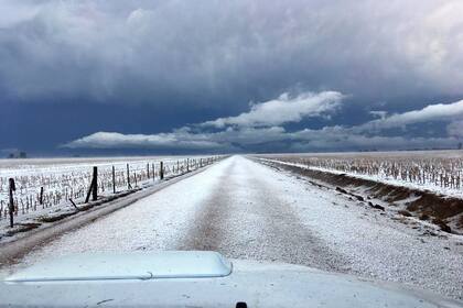 En los últimos meses, la caída de piedras afectó diversas zonas de Buenos Aires, Córdoba y Santa Fe; no hay registros que indiquen si es un fenómeno climático en crecimiento