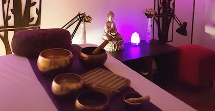 Los cuencos tibetanos permiten armonizar con sonidos, y pueden complementarse con meditación