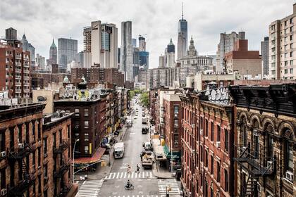En Manhattan, los solteros gastan US$24.000 más al año que los que viven en pareja.