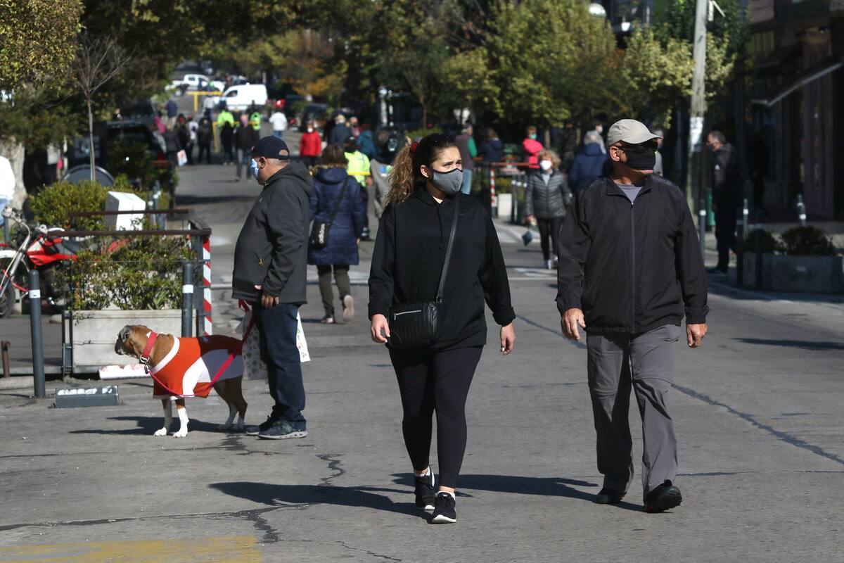 En Mar del Plata se abrieron el 80% de los comercios