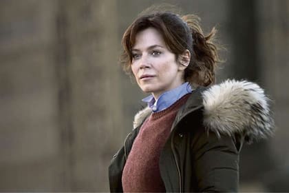 En Marcella, Anna Friel es una detective con blackouts y problemas emocionales