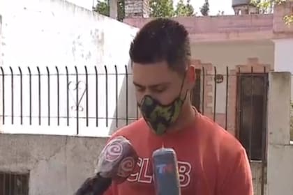 En María Gutiérrez, en el partido de Berazategui, un hombre fue denunciado por sus vecinos por el asesinato de su perro. Más tarde, confesó: "La realidad es que yo lo colgué"