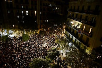 En marzo, entró en vigencia una nueva regulación que buscaba atender la crisis de vivienda en Cataluña