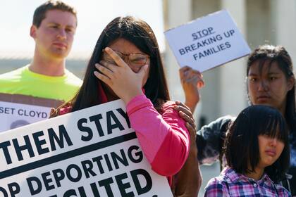 En materia de inmigración, muchos en EEUU creen que Trump ha ido demasiado lejos, revela encuesta