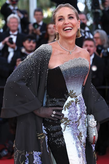 En mayo pasado, la actriz asistió al estreno de Fjords en el Festival de Cine de Cannes con un espectacular strapless firmado por Miss Sohee