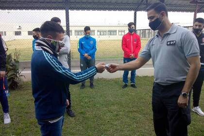 En medio de la pandemia, 11 presos terminaron la secundaria
