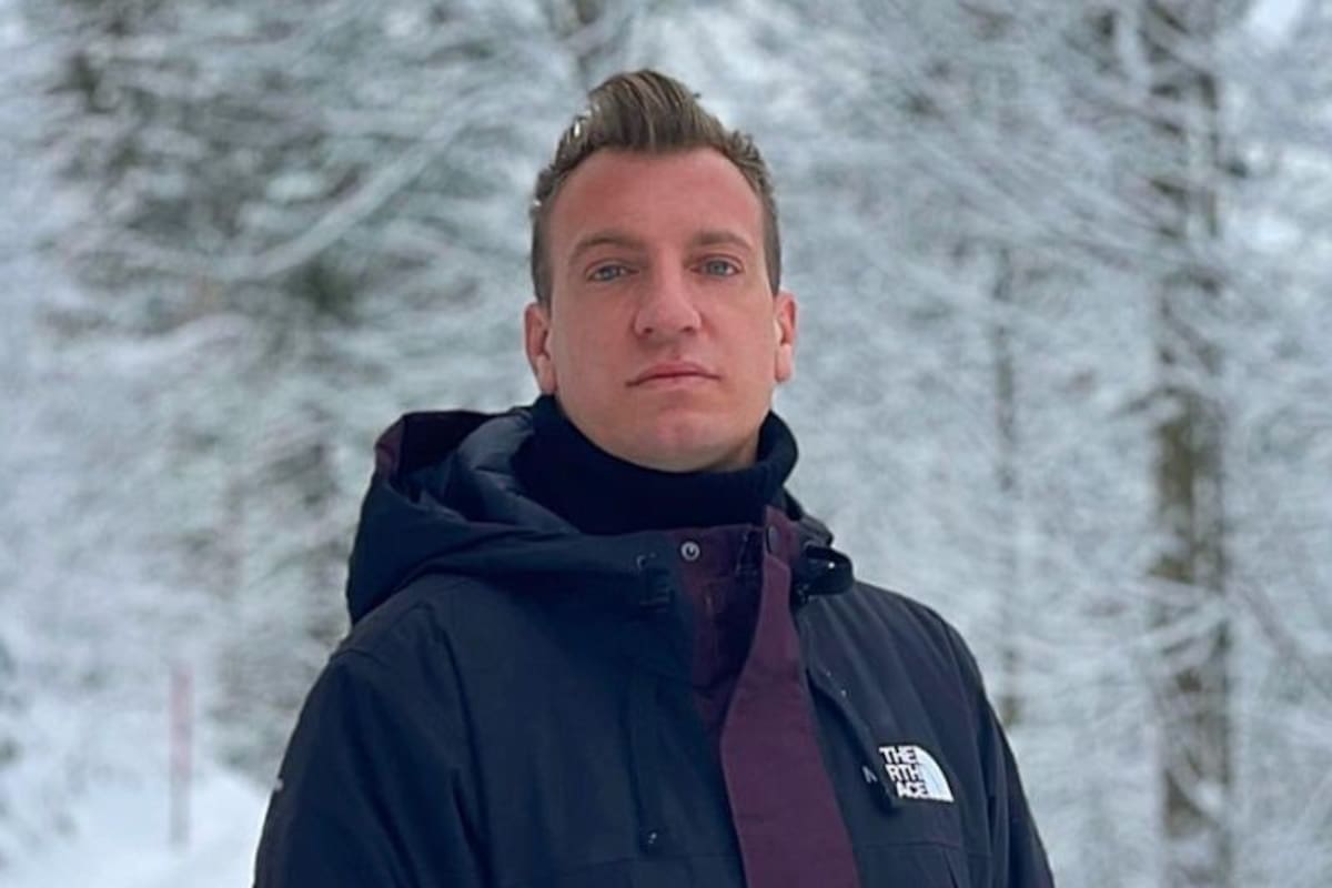 En medio de las primeras grabaciones del reality, el empresario habría anunciado su salida