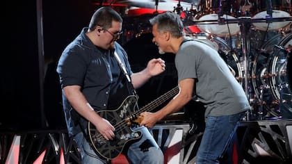Eddie Van Halen en una de sus últimas apariciones sobre un escenario