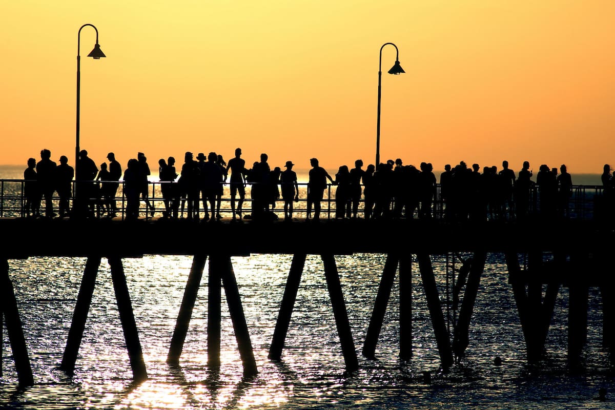 En medio de un escenario atravesado por los crudos incendios, Australia registró ayer su día más caluroso, con una temperatura media en Australia fue ayer de 40,9°C.