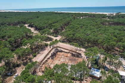 En medio del bosque en Pinamar Norte se construye Nativa, un complejo de edificios premium pensado para el alquiler temporario y la renta permanente