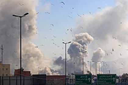 En medio del estado de emergencia y los ataques con misiles, la comunidad persa en Israel expresa sentimientos divididos
