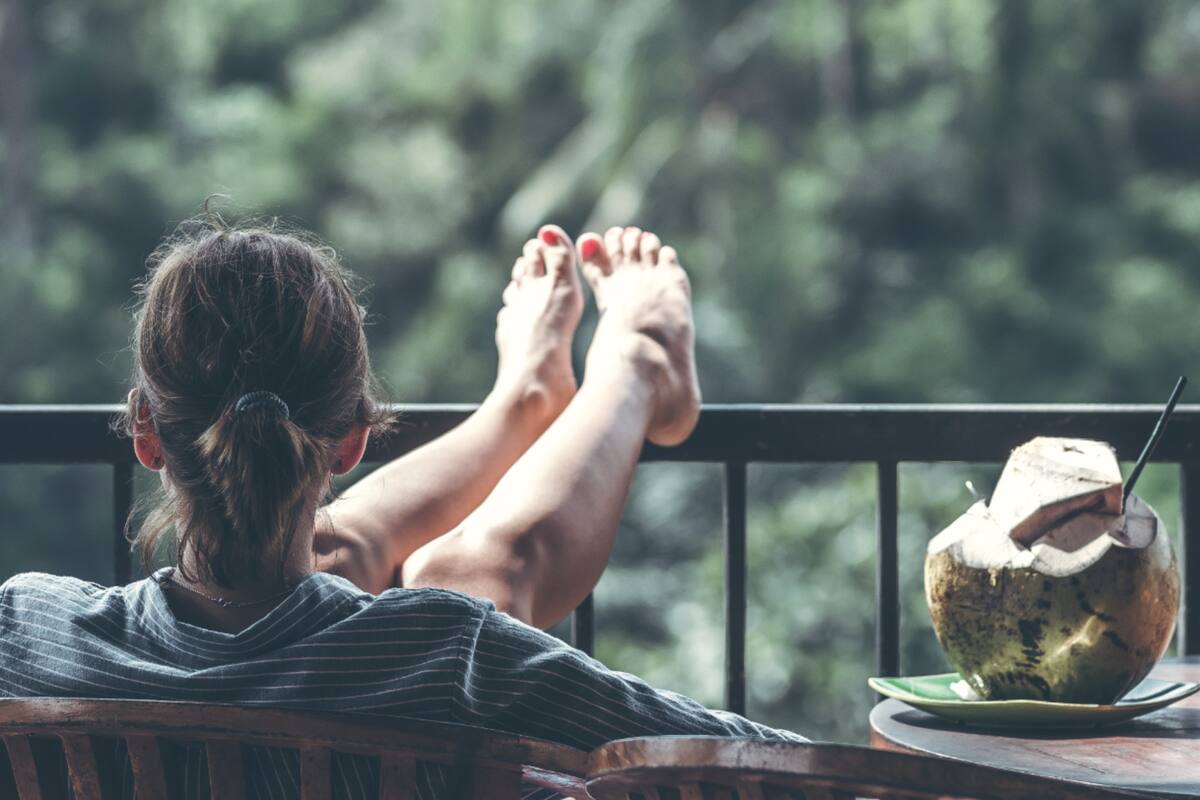 En muchas ocasiones, al intentar relajarse, las personas pueden terminar aún más estresadas (Imagen ilustrativa: Pexels)