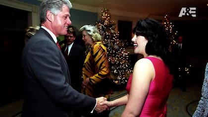 En noviembre de 1995 Monica Lewinsky y Bill Clinton comenzaron un romance que conmovería a los Estados Unidos