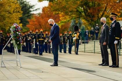 En noviembre del 2021, Joe Biden rindió homenaje: "A todos nuestros veteranos, en el pasado y en el presente: les agradecemos y siempre recordaremos lo que han hecho por nosotros"