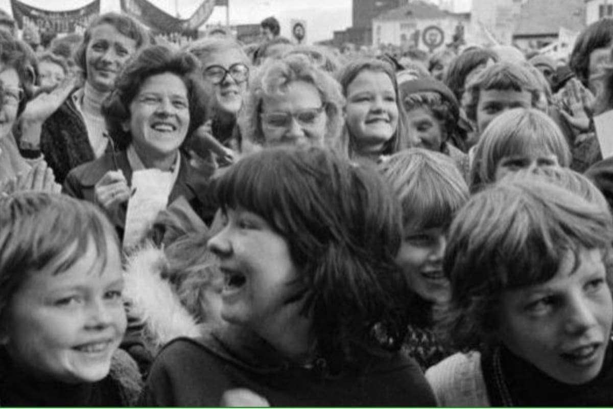 En octubre de 1975 las mujeres de Islandia no fueron a trabajar, ni cocinaron, ni cuidaron de sus hijos: estaban en huelga