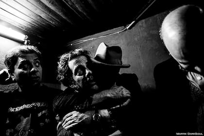 En pandemia, tres nuevos discos de las sombras oscuras del Río de la Plata.