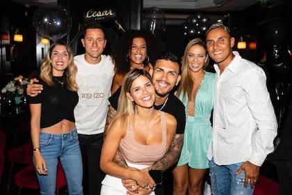 En París, Collado y Herrera se volvieron muy cercanos a Camila Galante y Leandro Paredes y también a Keylor Navas y su mujer, Andrea Salas (Foto: Instagram @isabelcollado)