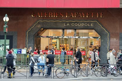 En París se tomó una medida para limitar la circulación de los SUV en el centro de la ciudad