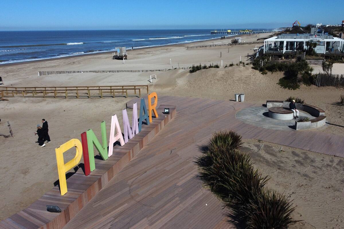 En Pinamar, algunos concesionarios comenzaron a reorganizar sus instalaciones pensando en la distancia social