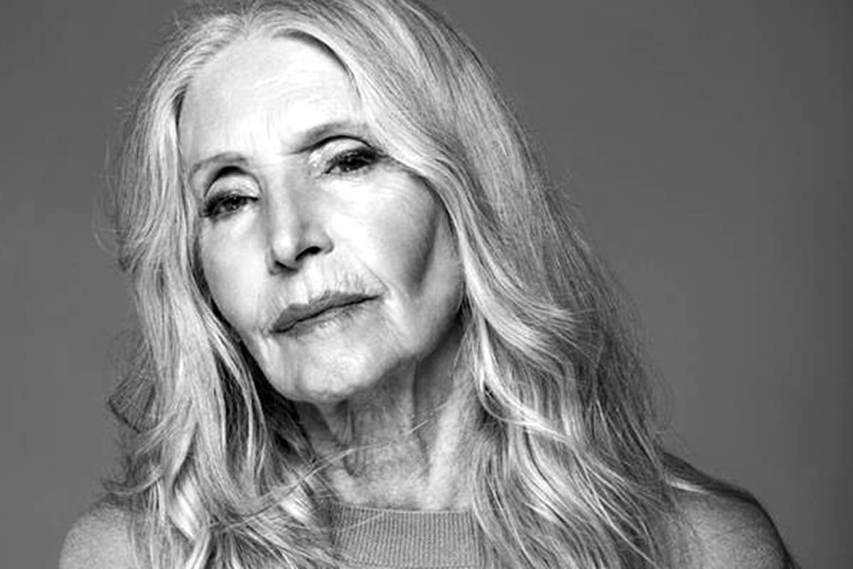 En plena era de "revolución senior", el caso de Helena Norowicz suma al nuevo paradigma: a los 84 años despegó una exitosa carrera como modelo