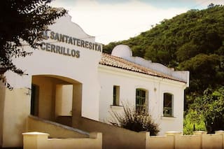 Salta: no esperaron más y compraron tubos de oxígeno para un hospital