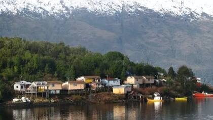 En Puerto Edén viven unos 200 kawéskar actualmente