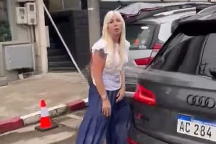 En Punta del Este, una mujer argentina amenazó a un conductor con un bate de béisbol