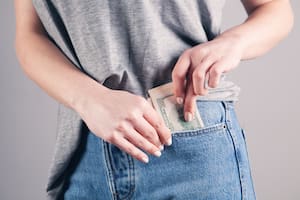 En qué gasta el dinero cada generación de estadounidenses