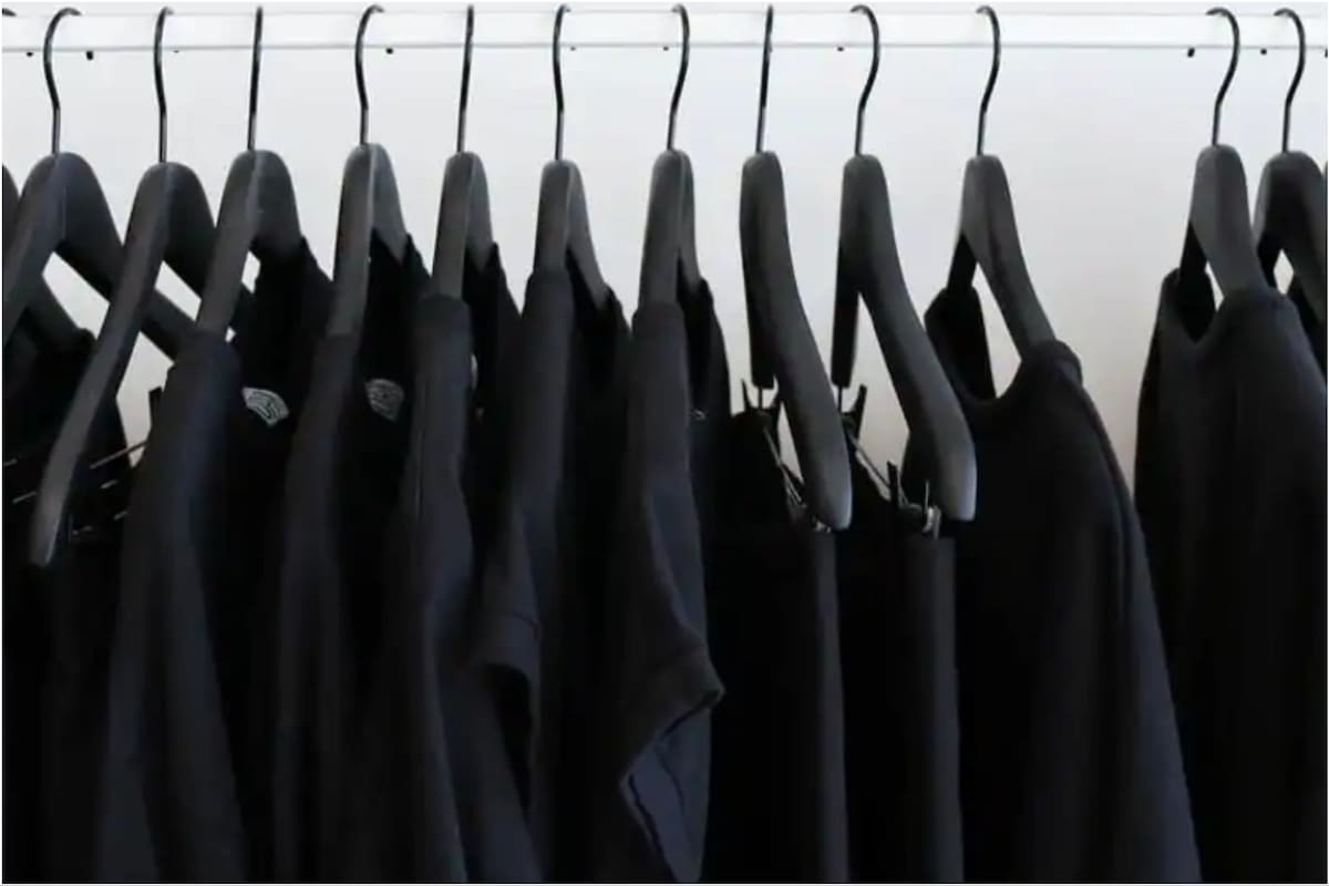 En qué incide en la personalidad de una persona vestirse de color negro