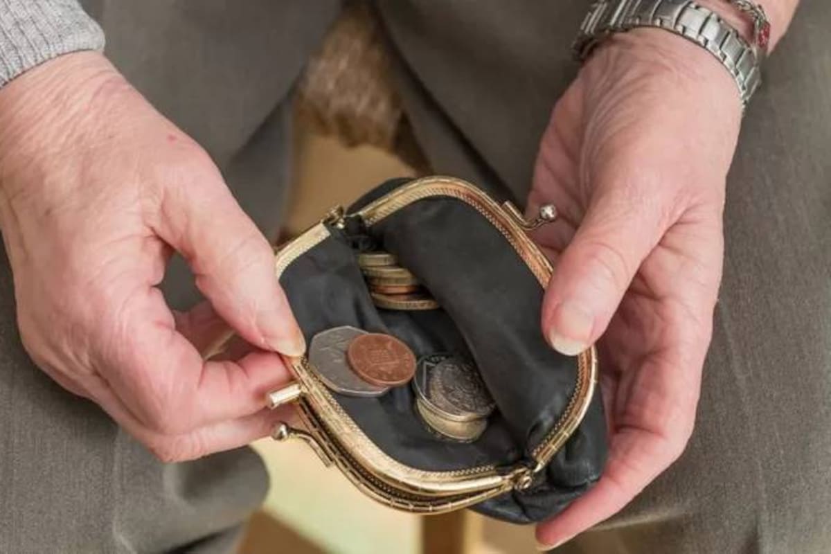 En Reino Unido millones de personas están en estos momentos en la encrucijada de decidir si comen o pagan sus facturas de luz y calefacción