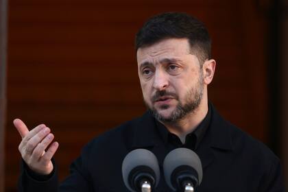En respuesta a la presión de Trump, Zelensky dijo que está listo para convocar comicios durante la ley marcial si los socios occidentales aseguran la seguridad
