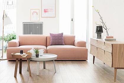 En rosa pálido, un modelo que se lleva bien con diseños de otros tiempos, ideal para un ambiente relajado