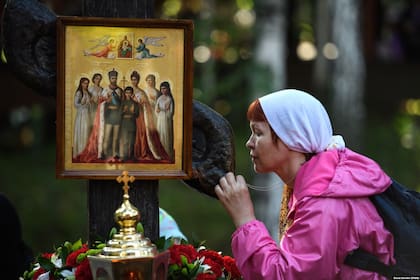 En Rusia, crece la devoción hacia la familia real