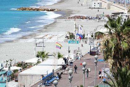 En Saint-Tropez, uno de los puertos de la Costa Azul, hay un complejo rodeado de rejas para las personas más ricas del mundo