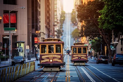 En San Francisco, California, circulan los "Cable car", un tranvía que recorre varios lugares de la ciudad